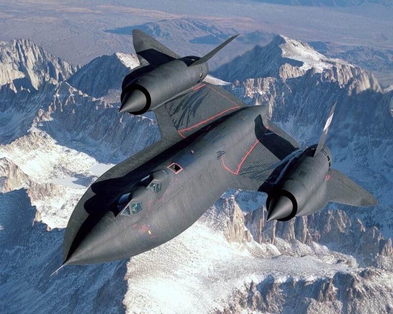 Самый быстрый самолет: Lockheed SR-71 Blackbird