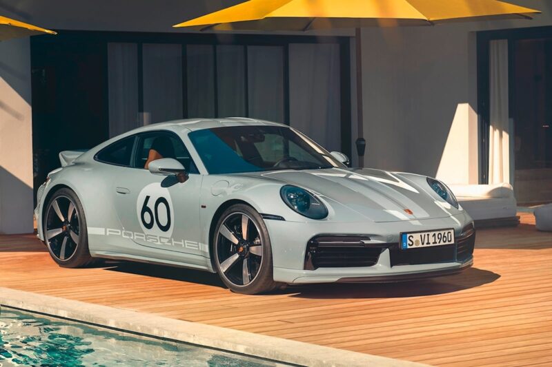 Лимитированный Porsche 911 Sport Classic на механике