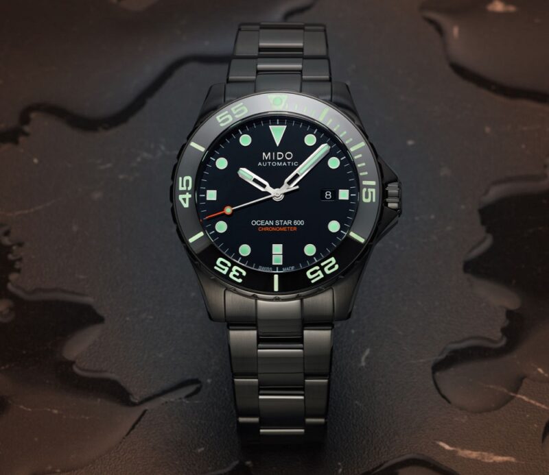 Часы для дайвинга: Mido Ocean Star 600 Chronometer Black DLC Special Edition
