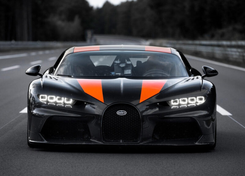 История Bugatti Chiron Super Sport 300+: высший класс инженерной мысли