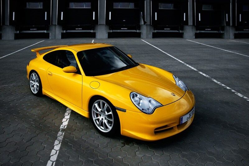 История и обзор Porsche 911 поколения 996