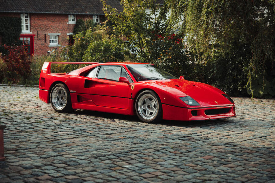 История Ferrari F40: легендарная спортивная машина 80-х