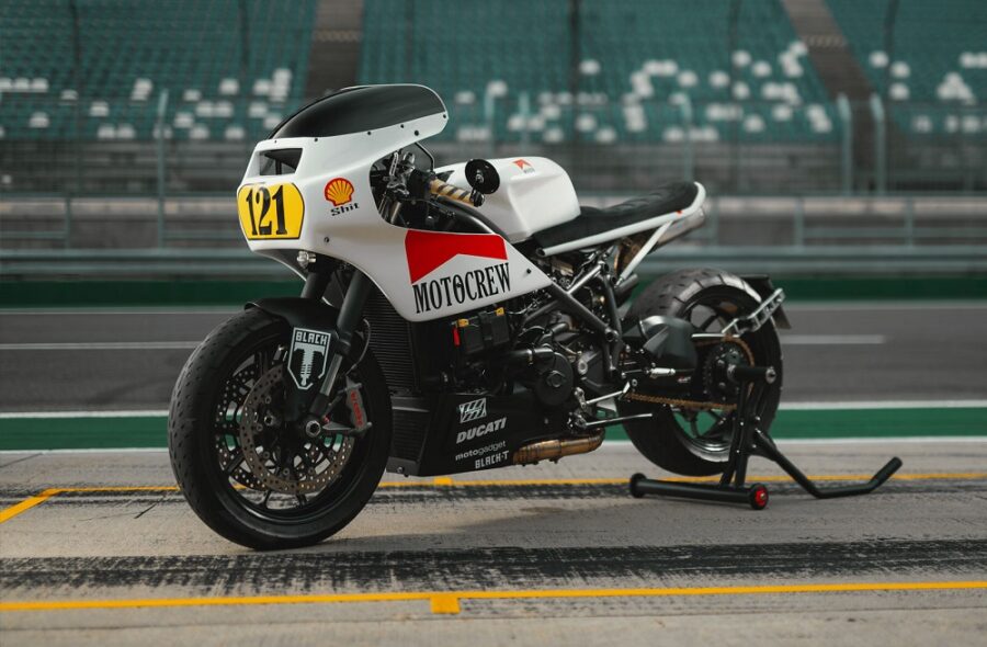 Ducati 848 Evo с ретро обтекателем, построенный в Motocrew