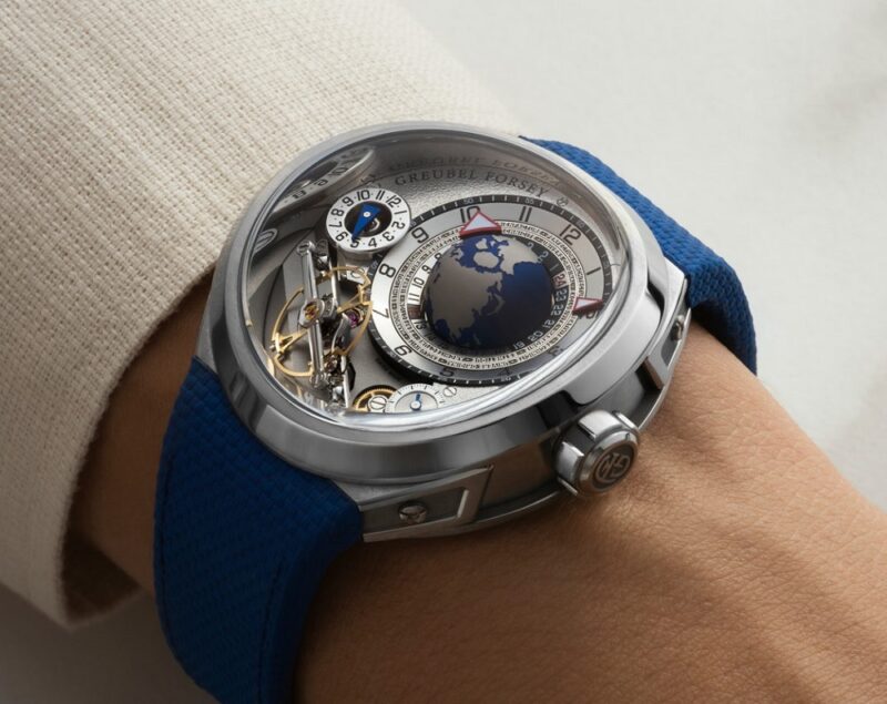Часы Greubel Forsey GMT Balancier Convexe за 400 000 $